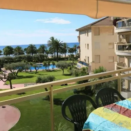 Vista Al Jardin 5 Personas En