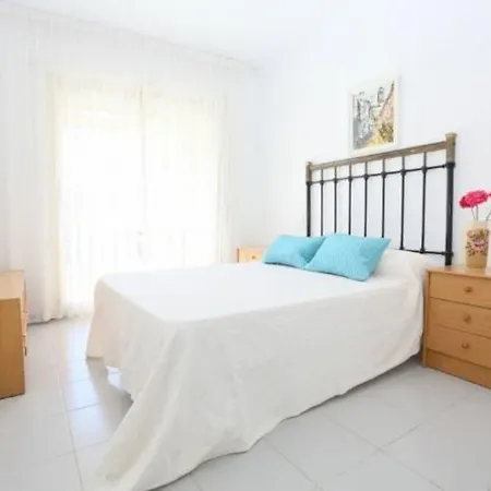 Vista Al Jardin 5 Personas En Cambrils